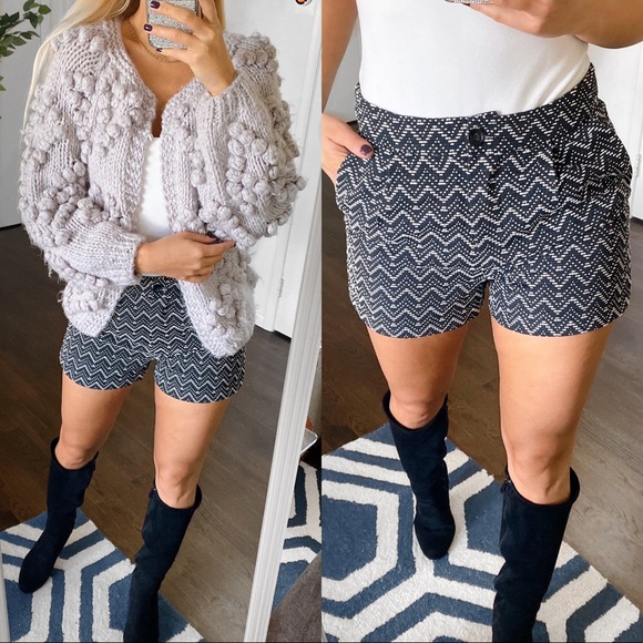 ☑️ EVEN & ODD BLACK WHITE SHORTS! - Picture 9 of 11